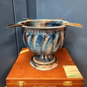 Stinky Style Ashtray Black or Cosmic Blue - 4ct