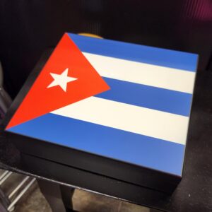 Humidor Cuban Flag Small - 10ct