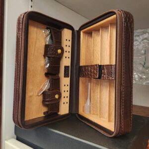 Wooden Leather Travel Hum. Kit - Brown/Crocodile Style