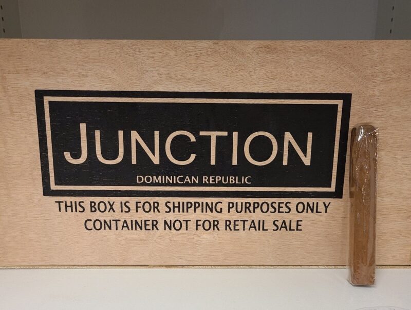 Junction DOM. Robusto - Single