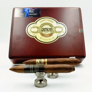 Casa Magna Extraordinario - Single