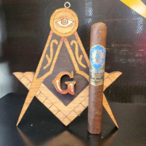 Hiram & Solomon Master Mason Toro - Single