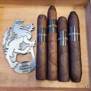 Liga Privada Sampler - Save 5%