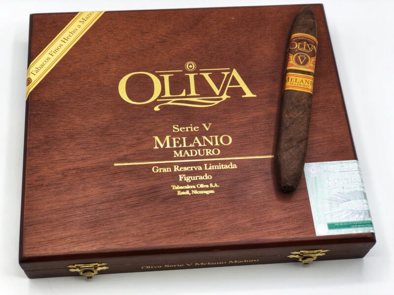 Oliva Serie V Melanio Mad. Figurado - Single