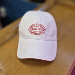 Romeo y Julieta Baseball Hat - White