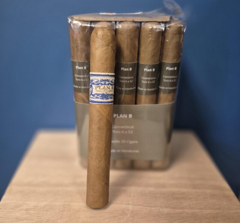 Oscar Valladares Plan B Connecticut Toro - Single