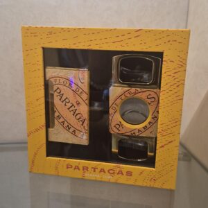 Partagas Classic Gift Set - Lighter/Cutter