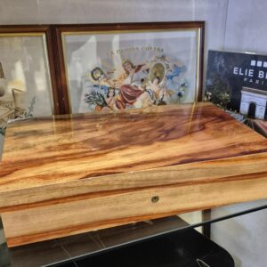 Elie Bleu Padouk Wood Humidor - 110ct